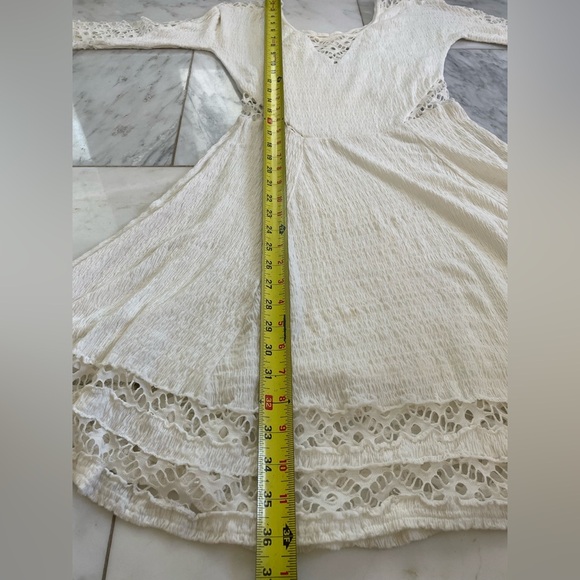 Free People, XS, women’s crochet and knit flared long sleeve boho mini dress EUC - Picture 11 of 11